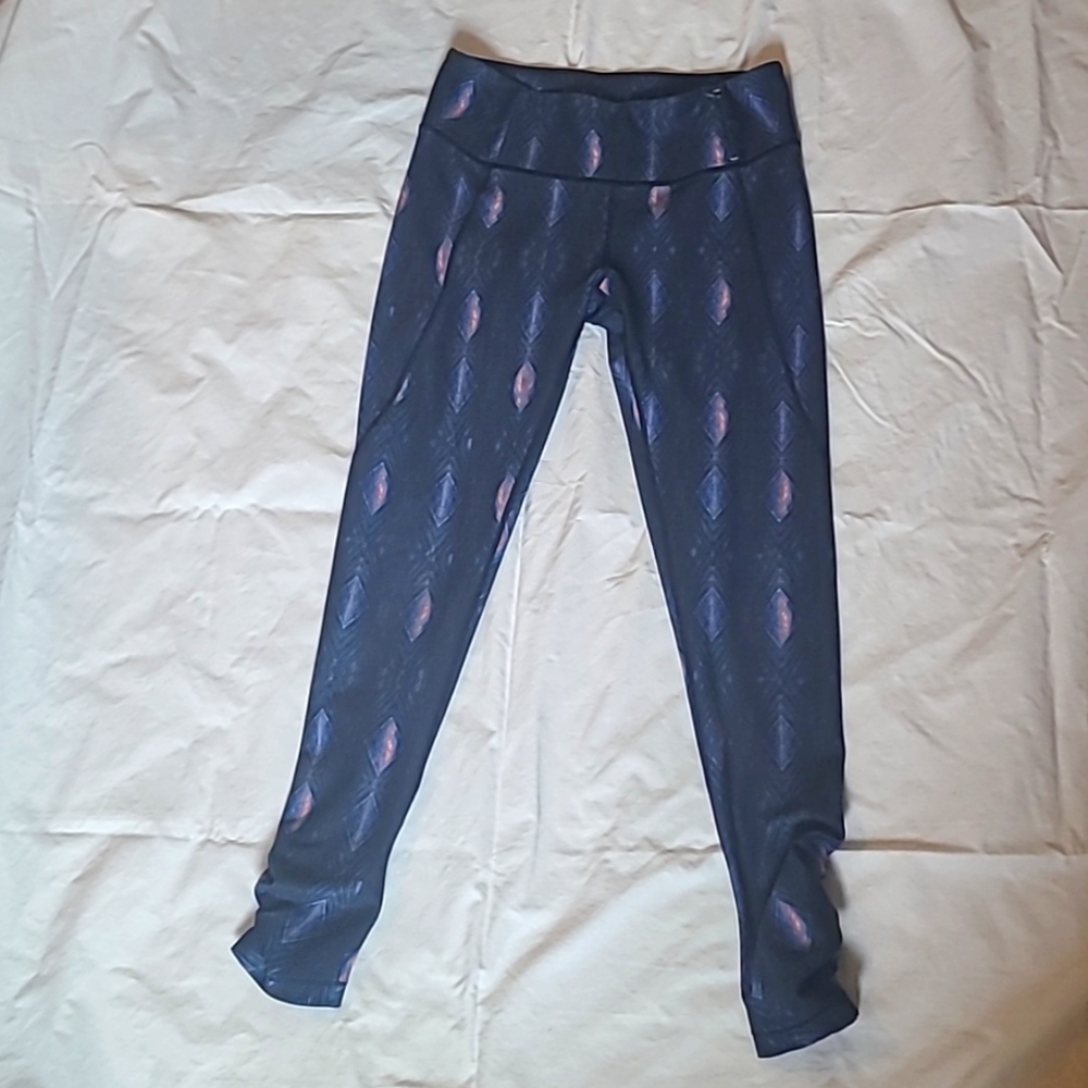Cropped Calia leggings sz med